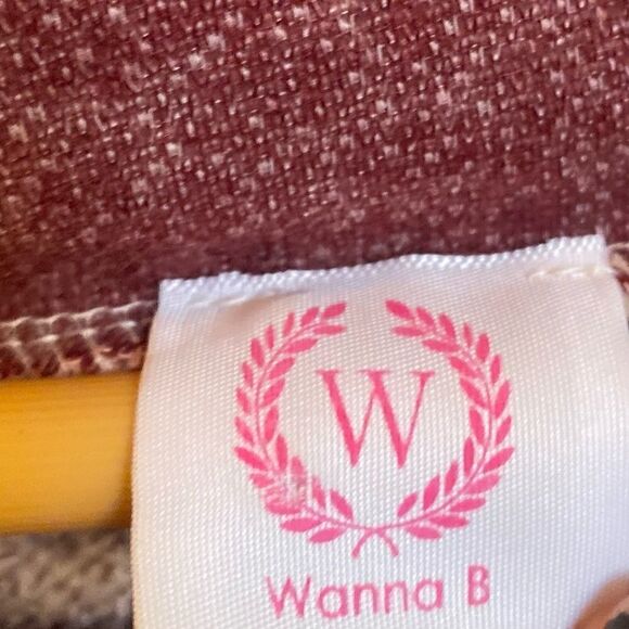 Wanna B Maroon White Turtle Neck Sweater Size Large - Picture 6 of 6